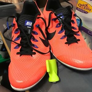 Nike rival shoes size 10.5